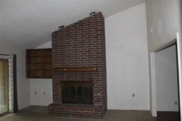 Building Photo - 2207 Canterbury Ct