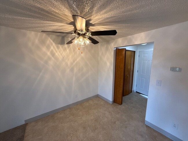 Building Photo - 650 Taybin Rd NW