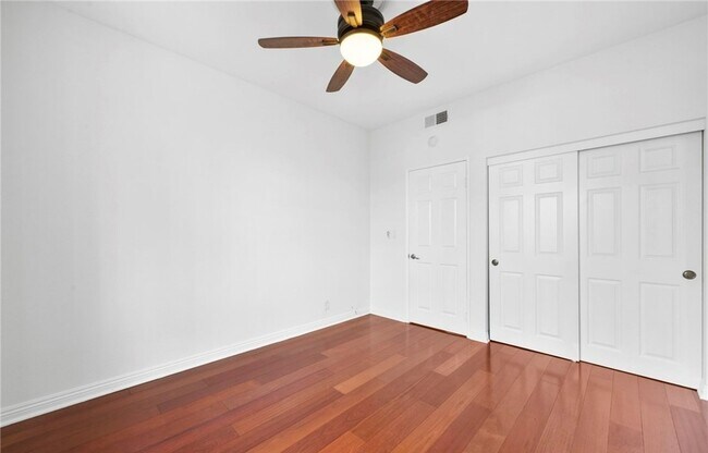 Building Photo - 330 Cordova St