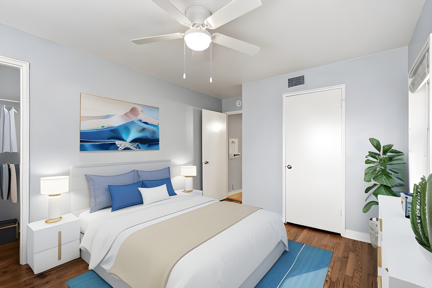 Building Photo - 5837 Locke Ave