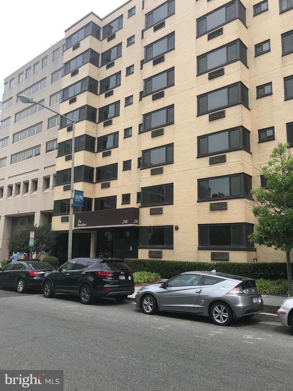 Building Photo - 2141 I St NW