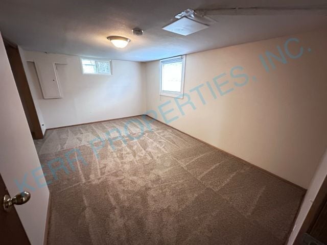 Building Photo - 4920 NE 35th Ave