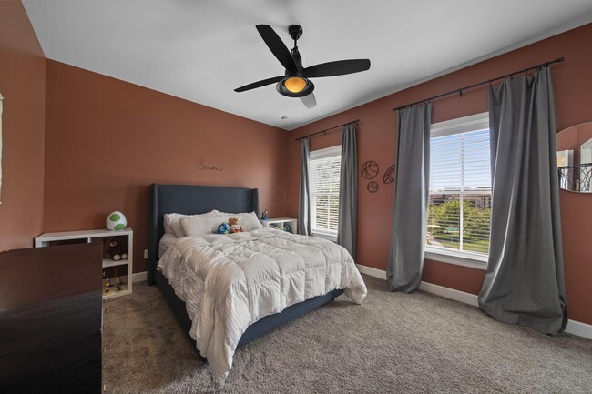 Building Photo - 10420 Pagoda Way