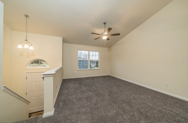 Building Photo - 9834 Codyview Dr