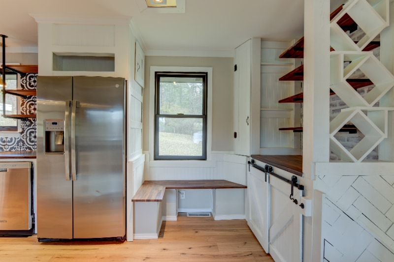 Building Photo - 551 Bonerwood Dr