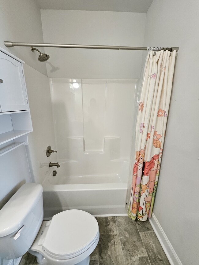 Building Photo - 112 Mergini Dr