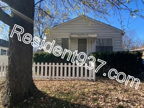 Building Photo - 3 Bed 1 bath