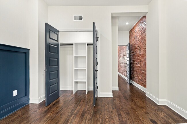 Building Photo - 2434 N 33rd St