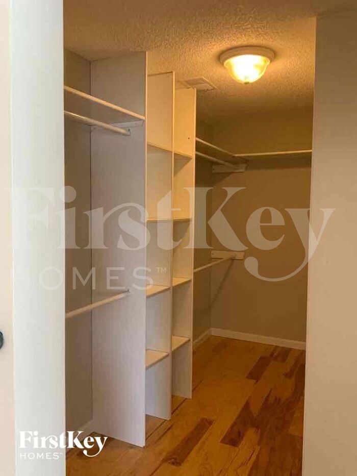 Building Photo - 591 Tribeca Ct