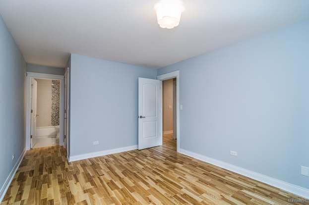 Building Photo - 1026 Castilian Ct