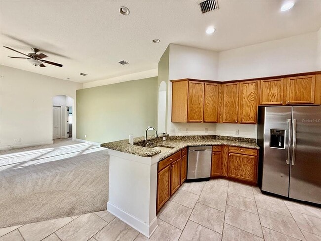 Building Photo - 10755 Rockledge View Dr