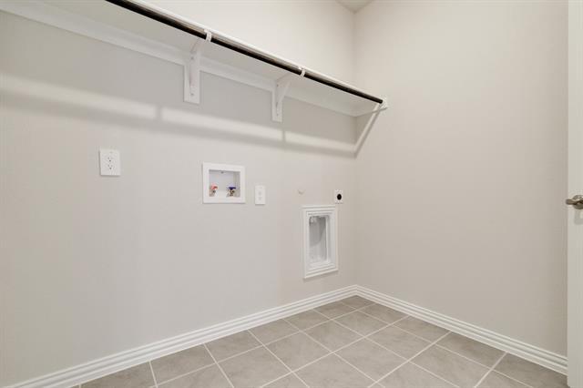 Building Photo - 111 Caliber Ct