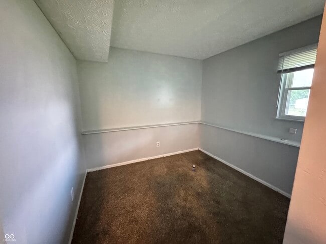 Building Photo - 5530 Yucatan Dr
