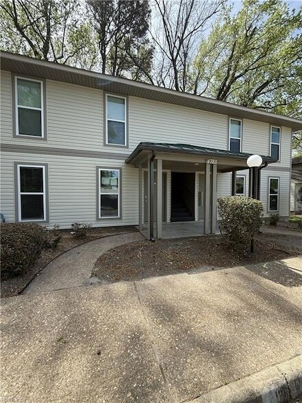 Building Photo - 4785 Dadson Ct