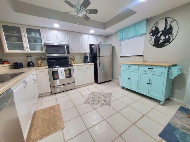Building Photo - 245 Coldeway Dr