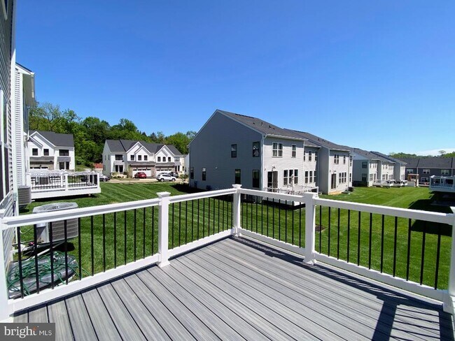 Building Photo - 408 HARTNUP St