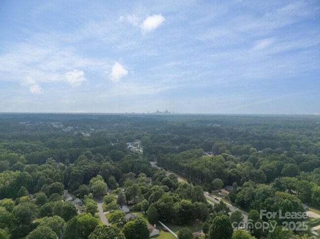 Building Photo - 8027 Sherington Way