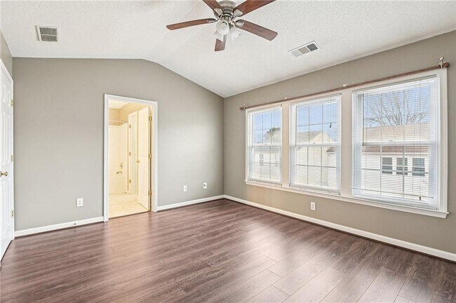 Building Photo - 1726 Taynton Cir