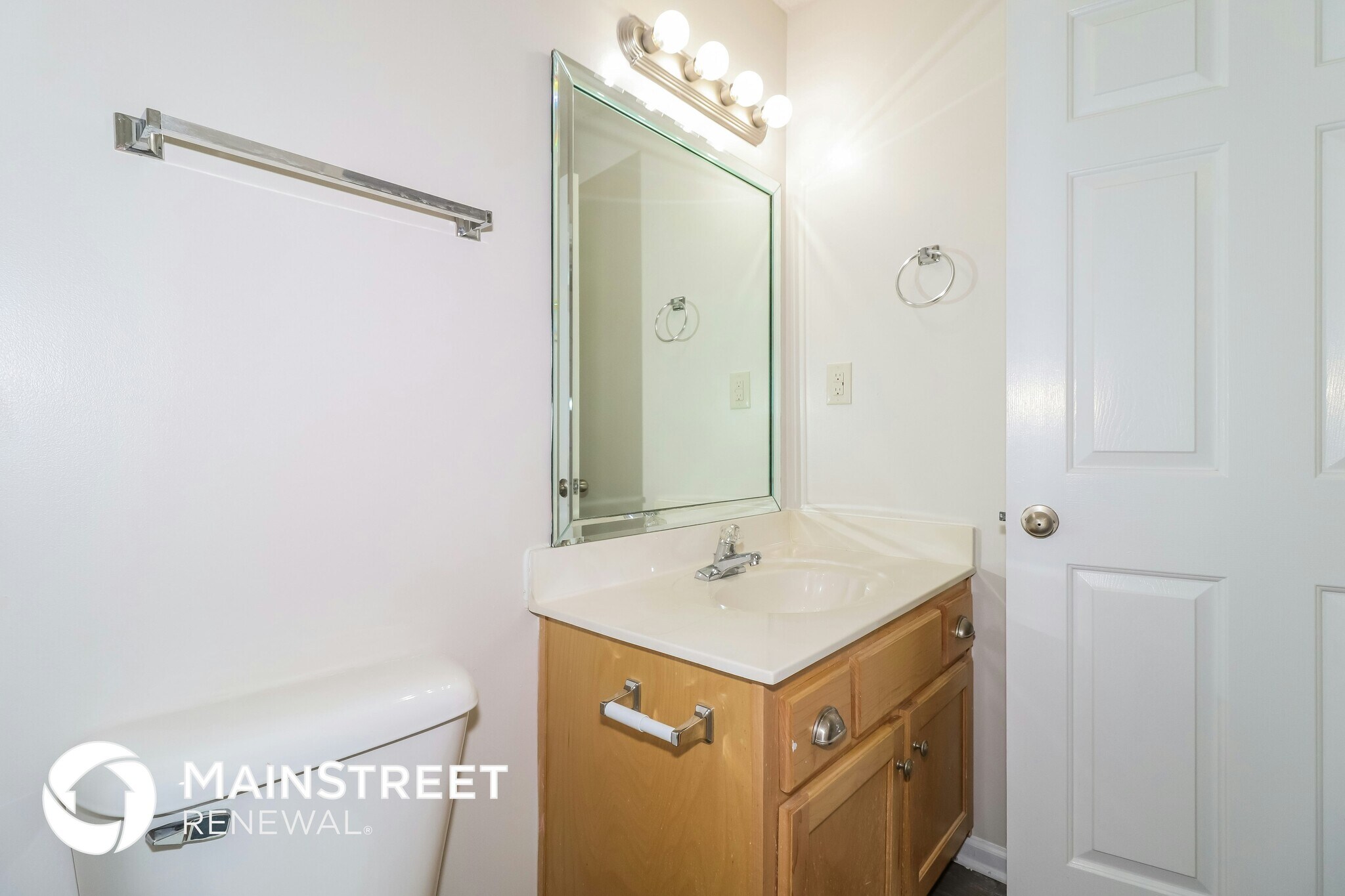 Building Photo - 5890 Carrel Cove