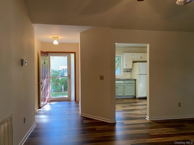 Building Photo - 19 Alden Terrace