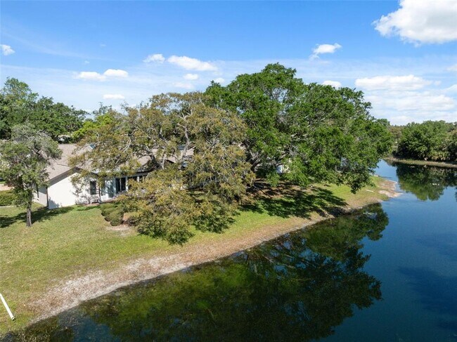 Building Photo - 7522 Heather Walk Dr