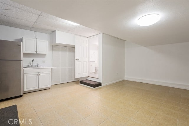 Building Photo - 1861 Parkview Cir