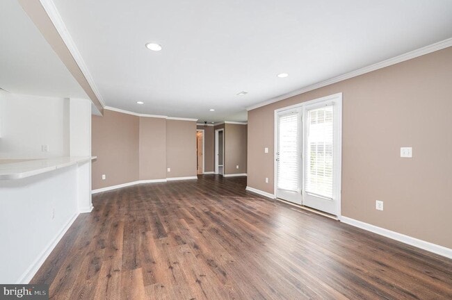 Building Photo - 54 Field Crest Ct