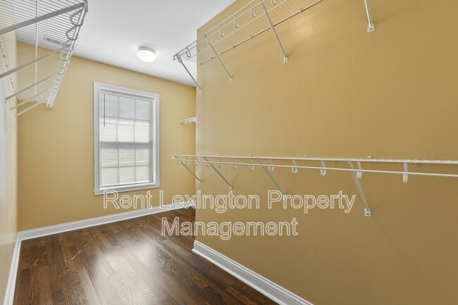 Building Photo - 4464 Stuart Hall Blvd