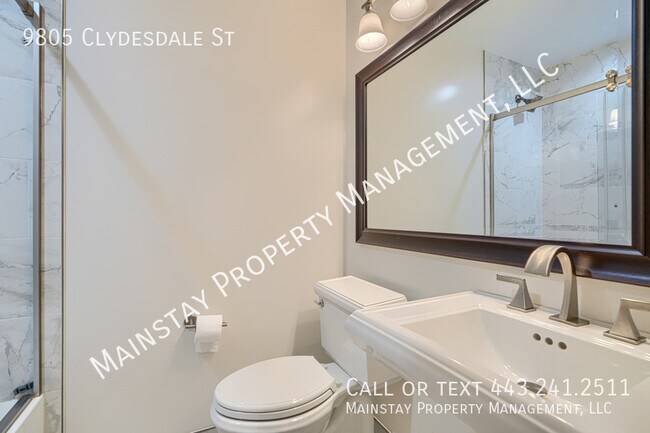 Building Photo - 9805 Clydesdale St