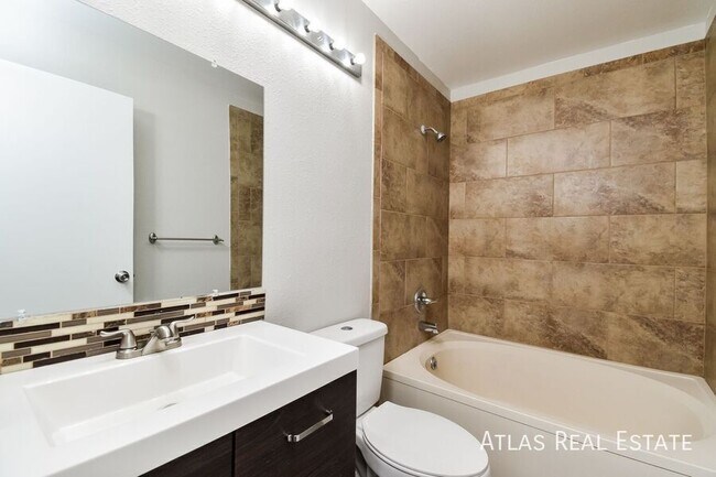 Building Photo - 9138 Chieftan Dr