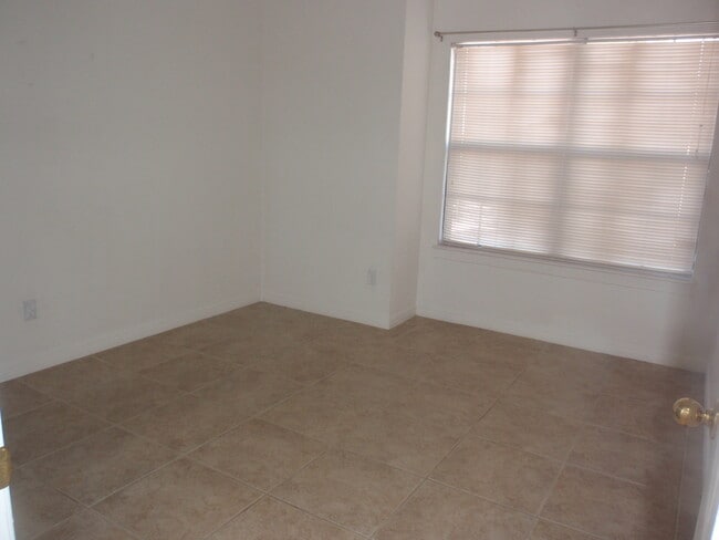 Building Photo - COMING SOON: Three Bedroom Home for Rent