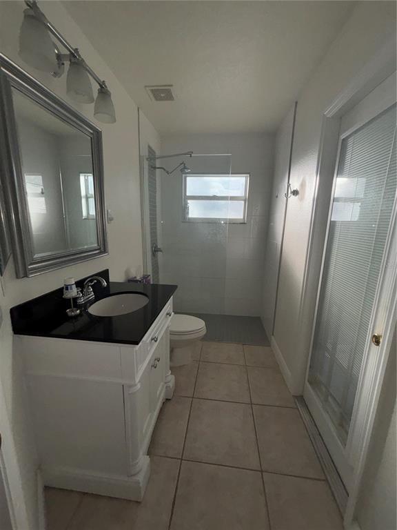 Building Photo - 10132 Heather Sound Dr