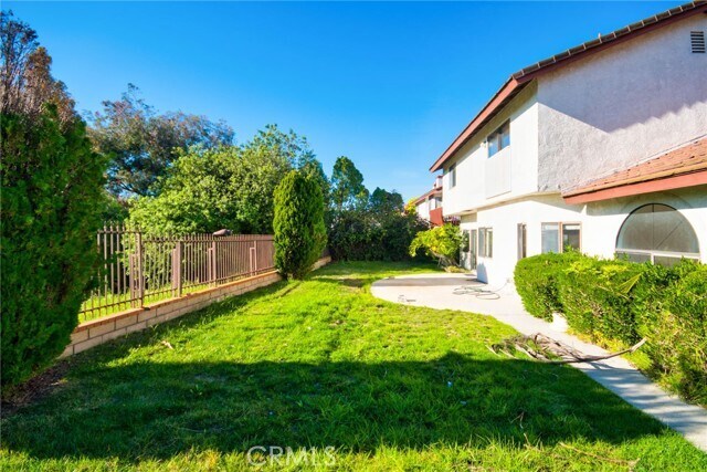 Building Photo - 24352 E Rimford Pl