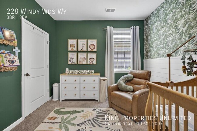 Building Photo - 228 Windy Wds Wy