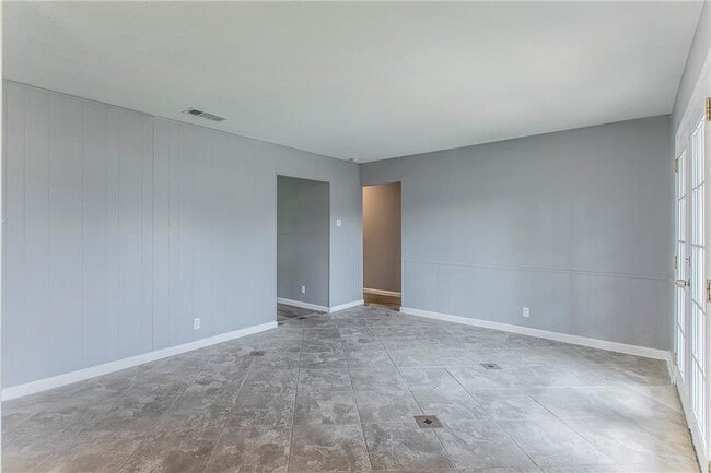 Building Photo - 1171 Angelina St