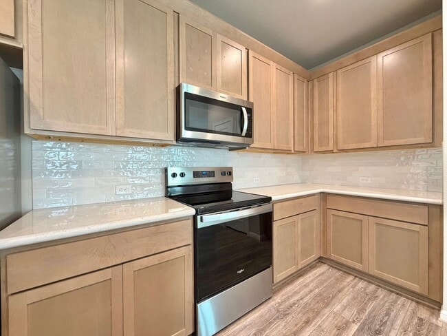 Building Photo - 207 Cherry Blossom Ln