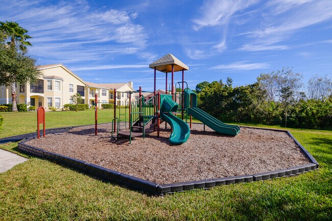 Building Photo - 106 SW Peacock Blvd