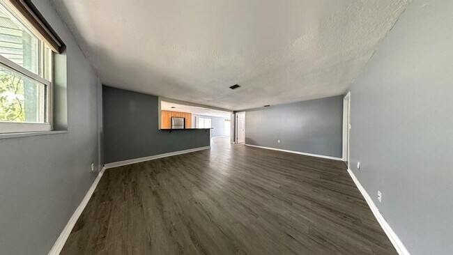 Building Photo - 8240 Krag Dr