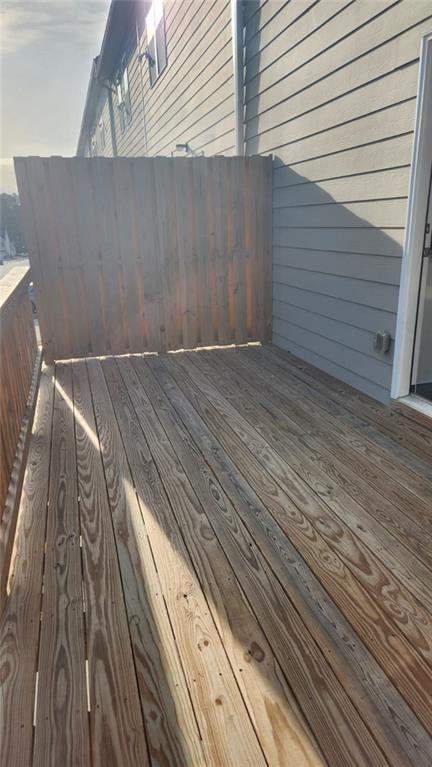 Building Photo - 969 Cades Walk