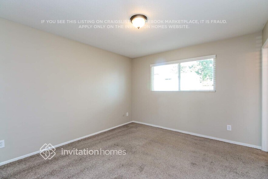 Building Photo - 531 N Matlock