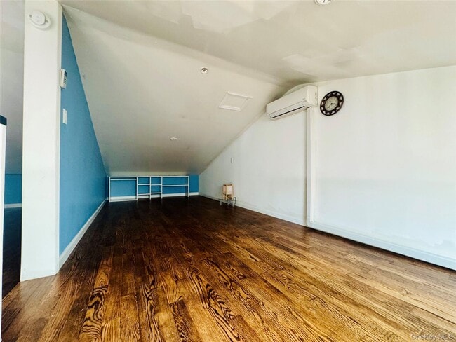 Building Photo - 20 Sylvan Trail