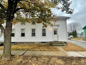 Building Photo - 10-12 North A Street