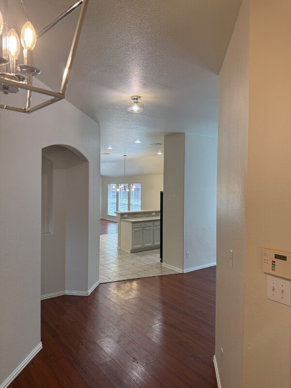 Building Photo - 337 Kirby Dr