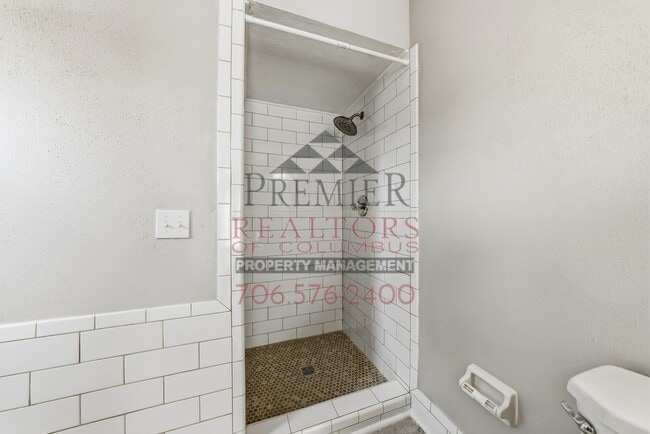 Building Photo - 4668 Bridlewood Dr