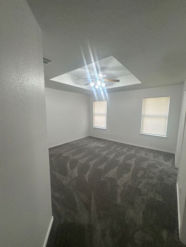 Building Photo - Cozy 3BR Cedar Park Home with Attached 2-C...