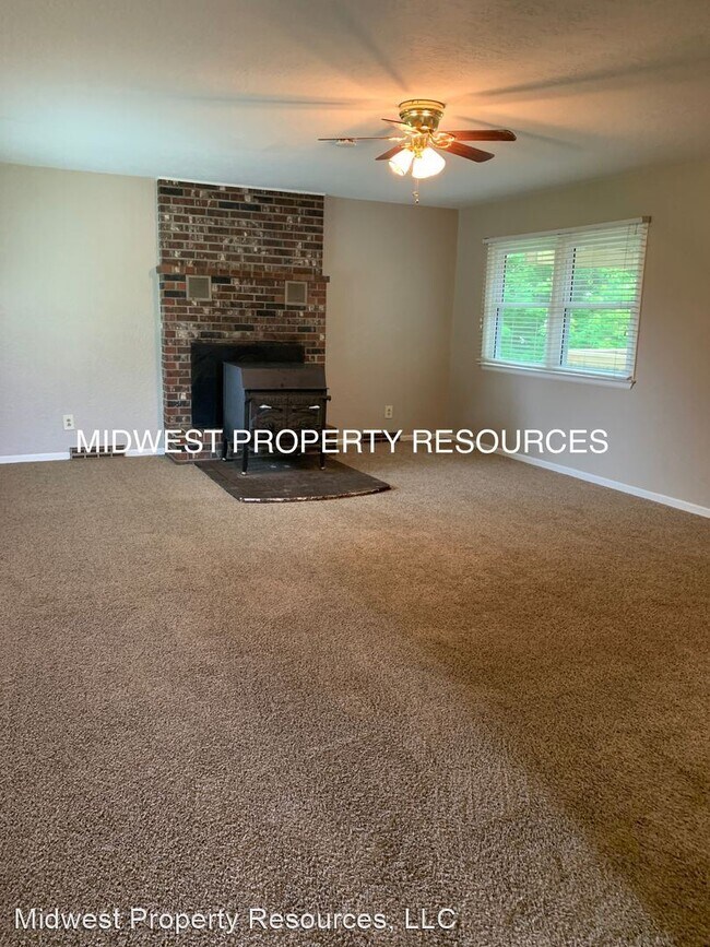 Building Photo - 3 br, 2 bath House - 15501 S Evans Rd