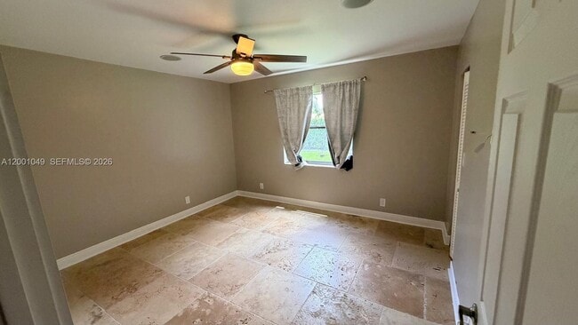 Building Photo - 11540 NW 27th Ct