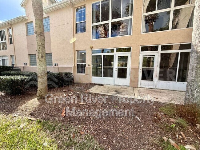 Building Photo - 204 Augusta Cir