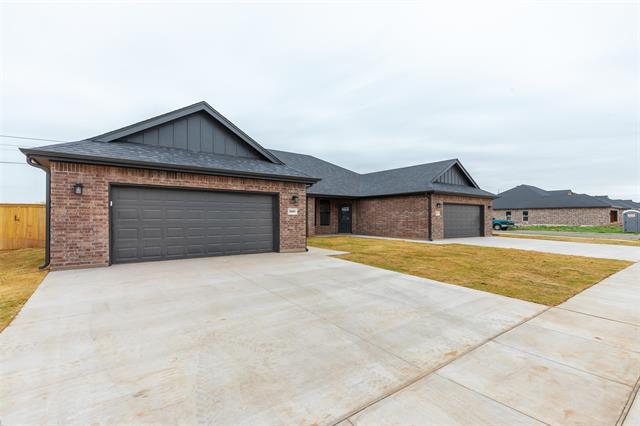 Building Photo - 8009 Sawdust Trl