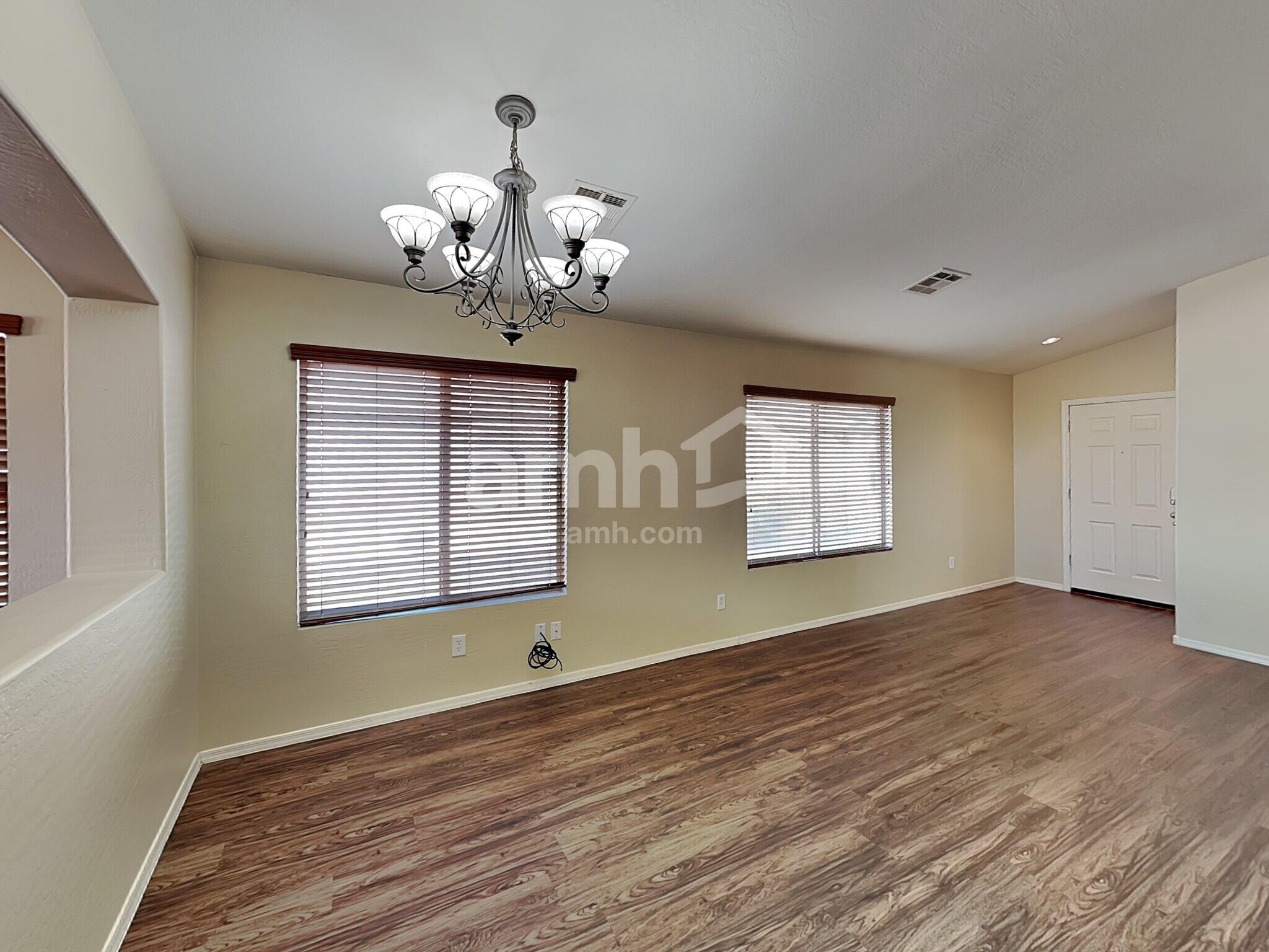 Building Photo - 2472 W Cool Water Way